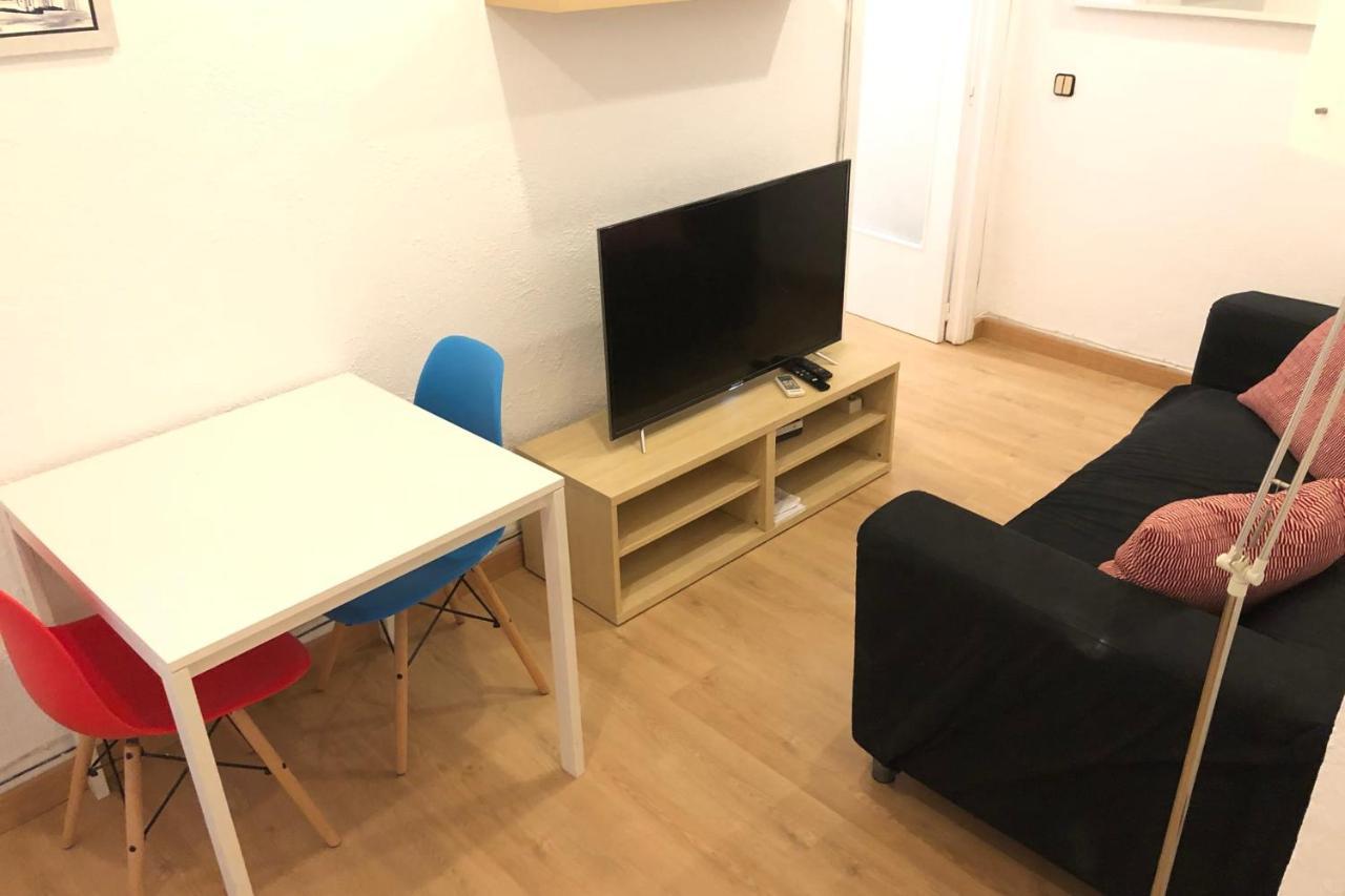 New! Apartment In Sarria Near Metro Barcelona Ngoại thất bức ảnh