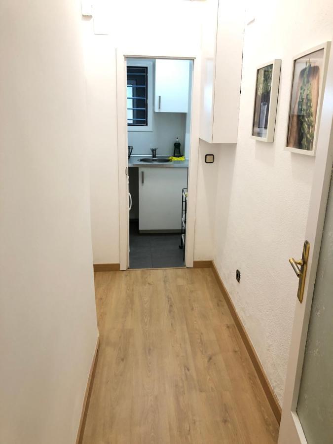 New! Apartment In Sarria Near Metro Barcelona Ngoại thất bức ảnh